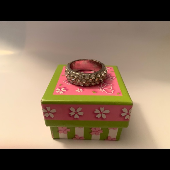 Ring - Picture 2 of 2